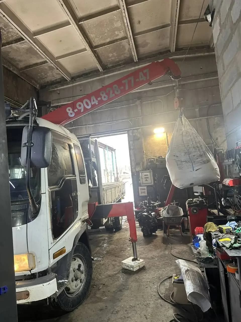 Перевозка грузов манипулятором - пример работы 2