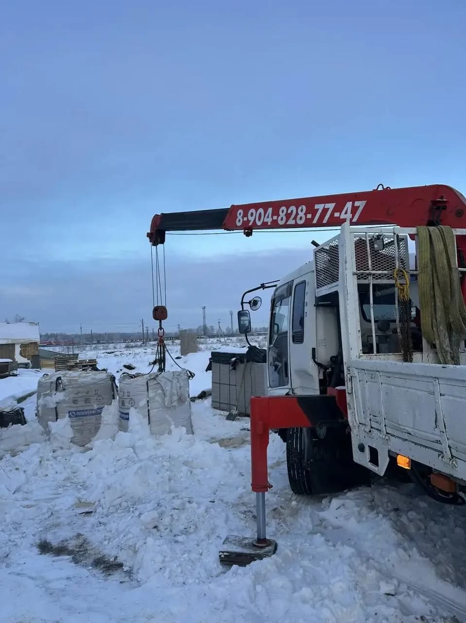 Перевозка грузов манипулятором - пример работы 4